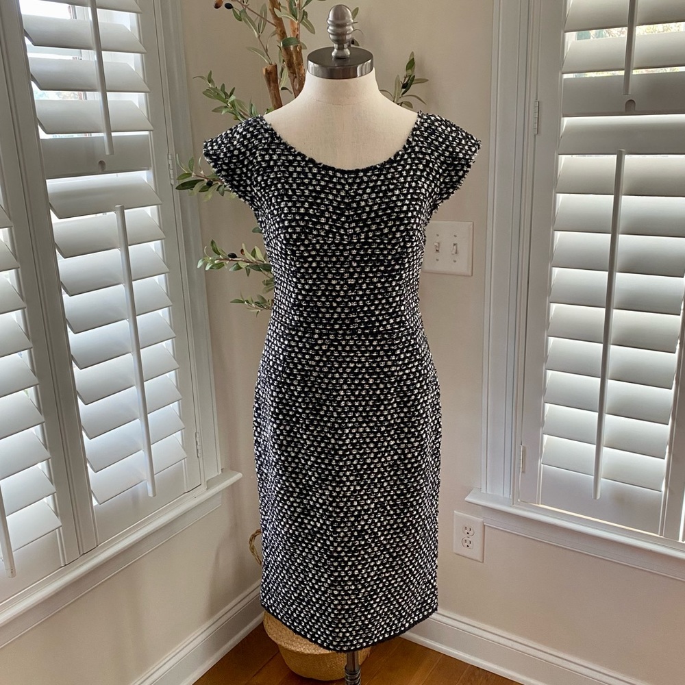 Dolce & Gabbana Black and white wool tweed dress size it42/ us6